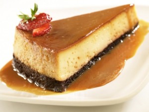 Flan con pastel de chocolate